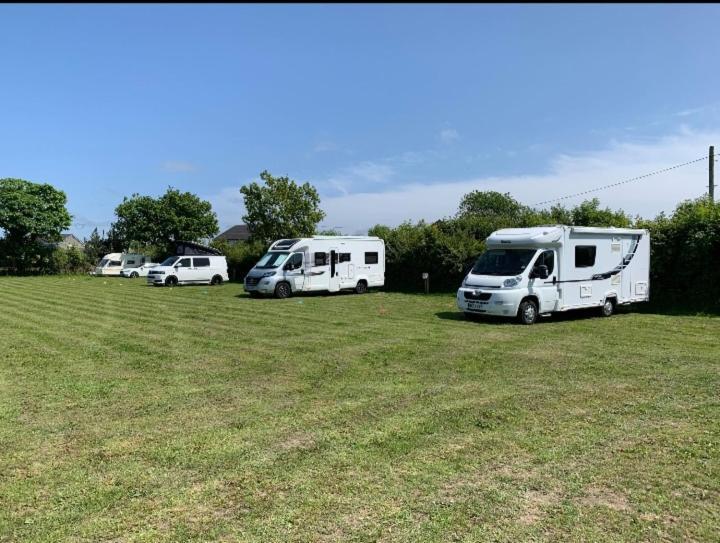 Pen Y Buarth Pod - Caravan Site Caernarfon Kültér fotó